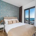 Astera -heated Pool, 4 Bedrooms, And Sea Views Βίλα Seget Vranjica