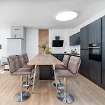 Βίλα Astera -heated Pool, 4 Bedrooms, And Sea Views Seget Vranjica