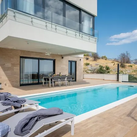 Villa New Astera -heated Pool, 4 Bedrooms, And Sea Views
