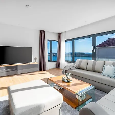 Villa New Astera -heated Pool, 4 Bedrooms, And Sea Views *