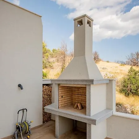 Villa New Astera -heated Pool, 4 Bedrooms, And Sea Views *