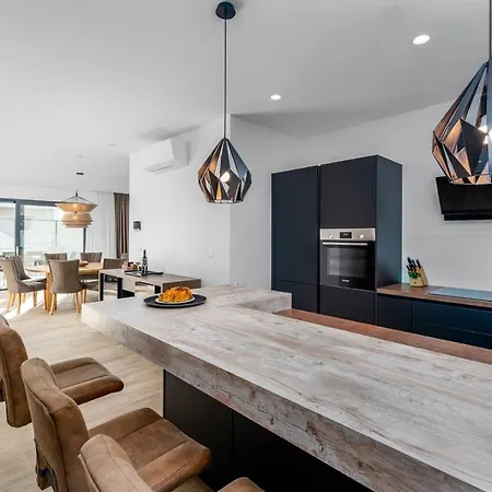 New Astera -heated Pool, 4 Bedrooms, And Sea Views * Seget Vranjica