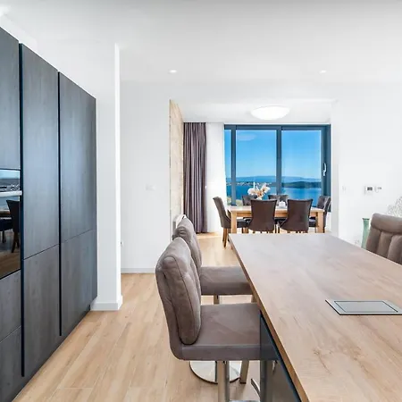 Villa New Astera -heated Pool, 4 Bedrooms, And Sea Views